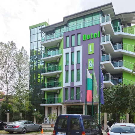 L&b- Free Parking Отель 3*