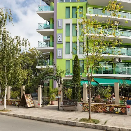 L&b- Free Parking Солнечный берег