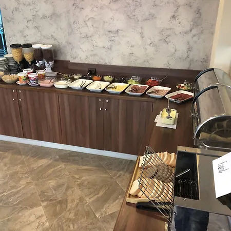 Отель L&b- Free Parking Солнечный берег