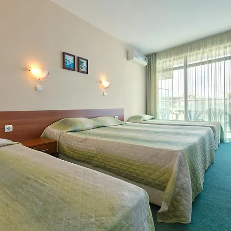 L&b- Free Parking 3* Солнечный берег