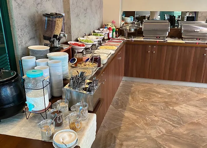 L&b- Free Parking Hotel Sluneční pobřeží