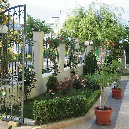 Otel L&b- Free Parking Sunny Beach