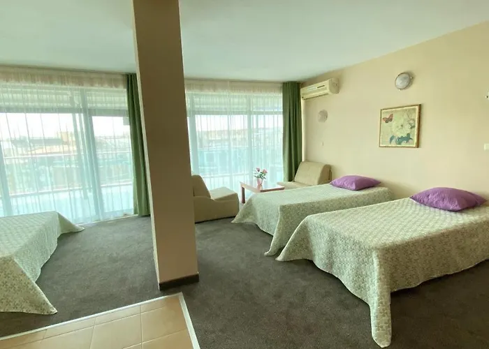 Hotel L&b- Free Parking Słoneczny Brzeg