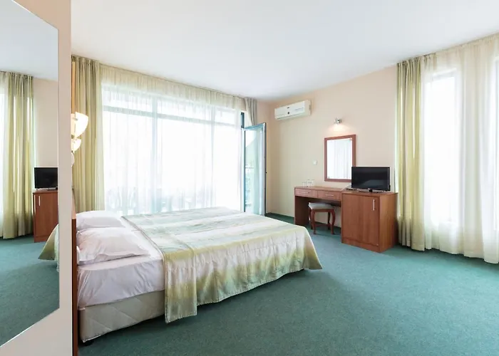 Hotel L&b- Free Parking Słoneczny Brzeg