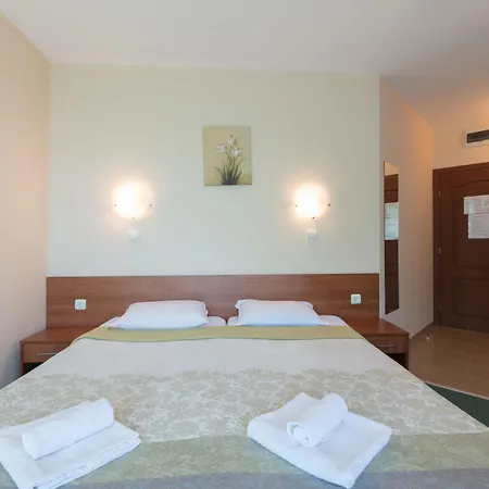 L&b- Free Parking Hotel Slantchev Briag