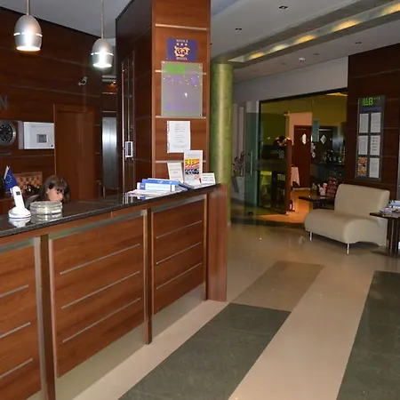 Hotel L&b- Free Parking