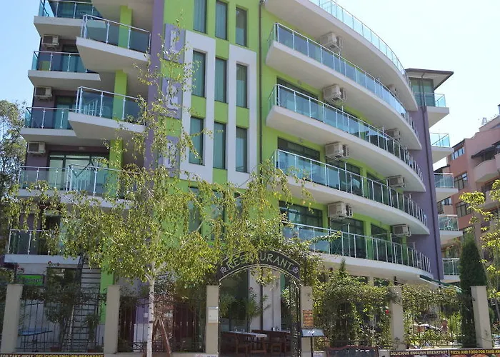 L&b- Free Parking Slăntjev Brjag