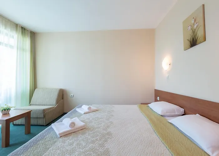 L&b- Free Parking Hotell 3*