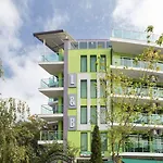 L&b- Free Parking Ξενοδοχείο 3*