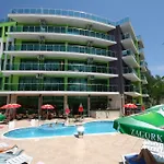 Ξενοδοχείο L&b- Free Parking 3*