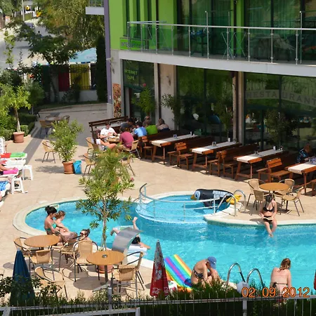 L&b- Free Parking Sunny Beach